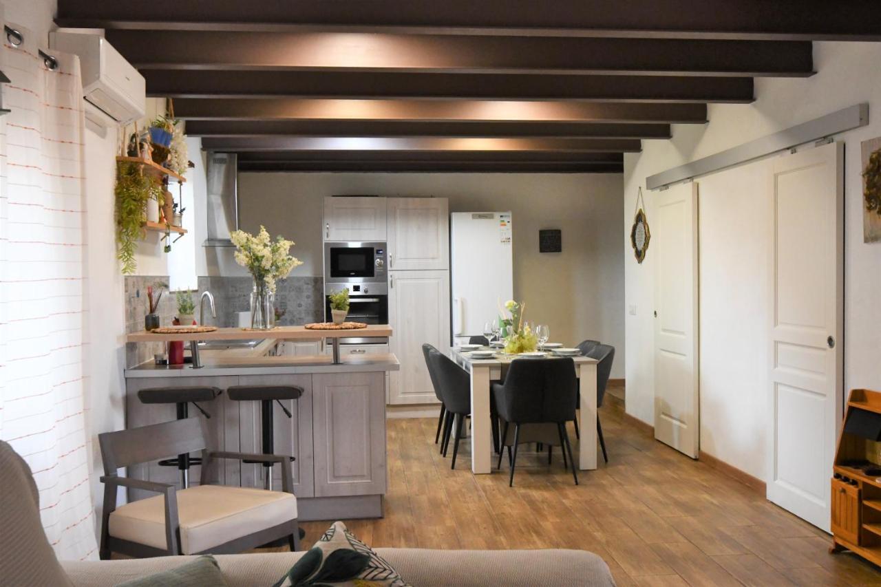 Casa Sara Villa Vilajuiga ภายนอก รูปภาพ